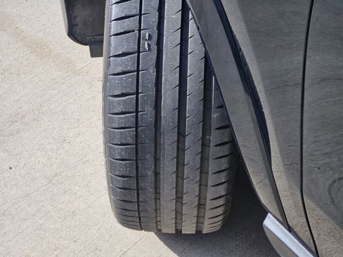 Certified 2023 Mercedes-Benz GLS 63 AMG 4MATIC image 11