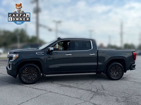 Used 2022 GMC Sierra 1500 Denali w/ Denali Reserve Package AWD/4WD image 2