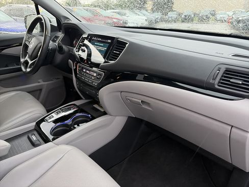 Used 2019 Honda Pilot Elite image 25