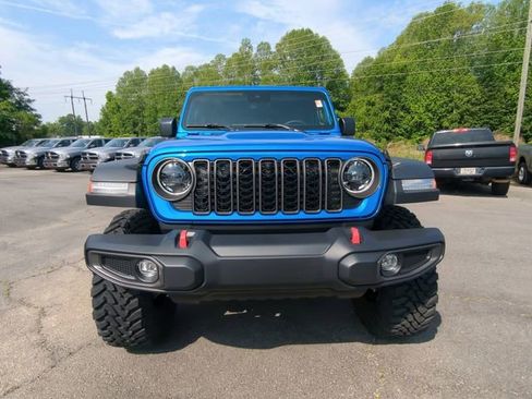 New 2024 Jeep Wrangler Unlimited Rubicon w/ Technology Group image 9