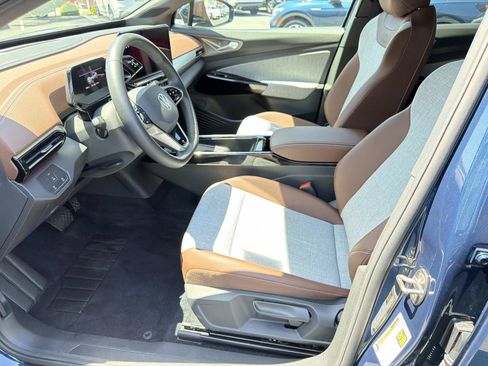 Certified 2023 Volkswagen ID.4 Pro RWD image 14
