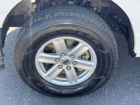 Used 2022 Ford F150 XLT w/ Equipment Group 301A Mid AWD/4WD image 60