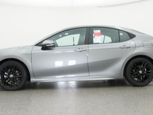 New 2026 Toyota Camry SE FWD image 37
