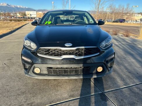 Used 2019 Kia Forte Sedan image 2