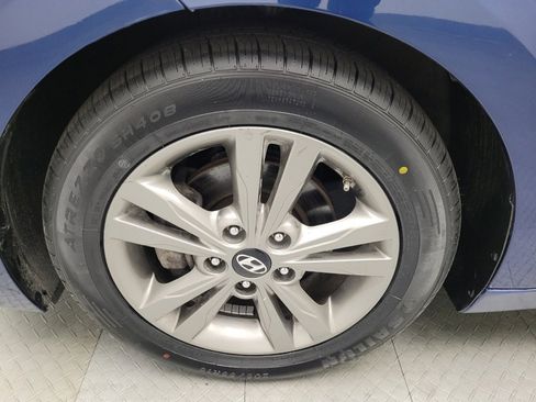 Used 2018 Hyundai Elantra SEL image 31