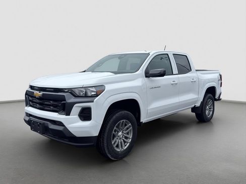 New 2026 Chevrolet Colorado LT w/ Advanced Trailering Package AWD/4WD image 1