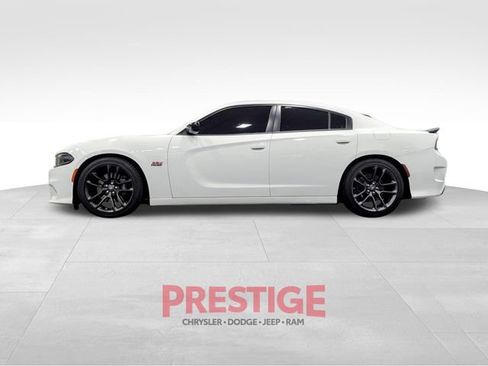 Used 2023 Dodge Charger Scat Pack w/ Technology Group image 11