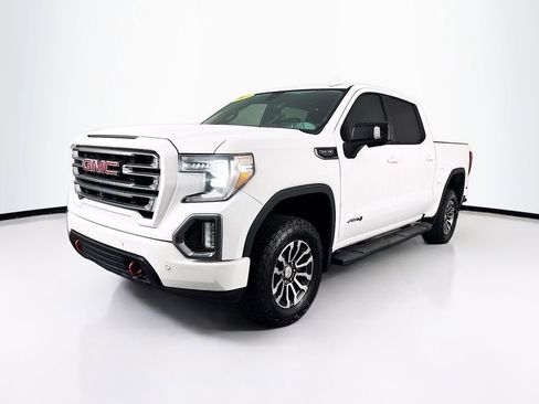 Used 2020 GMC Sierra 1500 AT4 w/ AT4 Premium Package image 3
