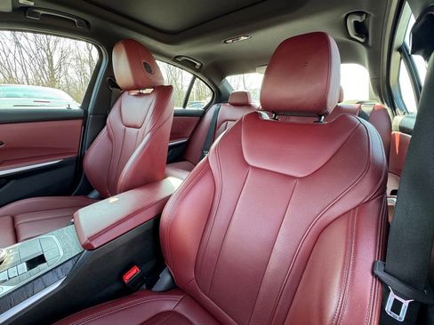 Certified 2023 BMW 330i xDrive Sedan w/ M Sport Package image 22