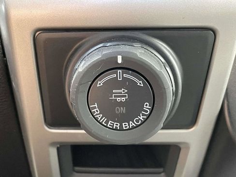 Used 2020 Ford F150 Lariat RWD image 24