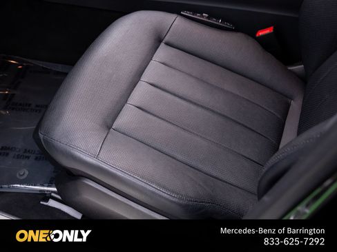 Used 2011 Mercedes-Benz E 550 4MATIC Sedan image 11