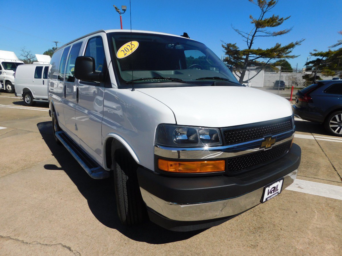 Used 2025 Chevrolet Express 2500 w/ Driver Convenience Package RWD image 1