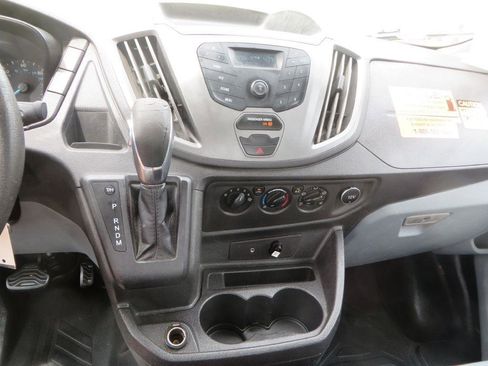 Used 2018 Ford Transit 250 138 RWD image 14
