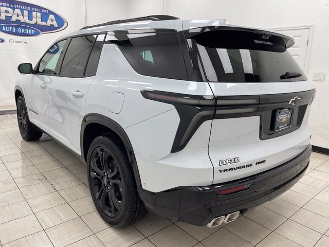 New 2027 Chevrolet Traverse RS w/ LPO, Floor Liner Package AWD/4WD image 21