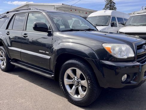 Used 2006 Toyota 4Runner Limited image 4
