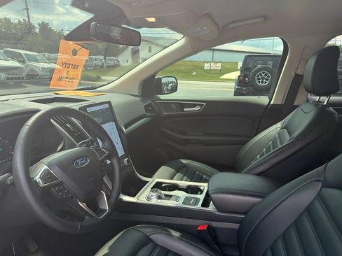Used 2024 Ford Edge SEL w/ Convenience Package AWD/4WD image 8