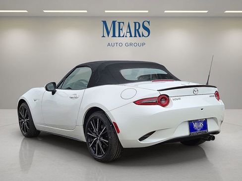 New 2025 MAZDA MX-5 Miata Grand Touring image 3