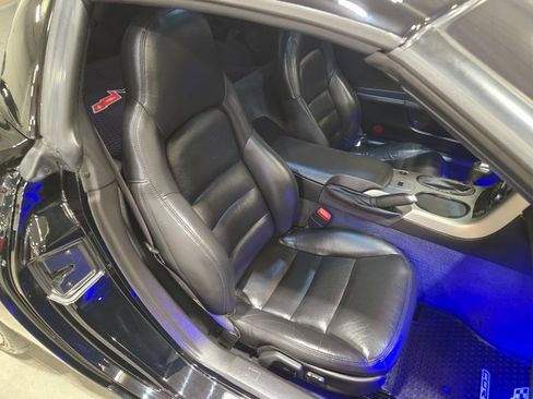 Used 2005 Chevrolet Corvette Coupe w/ Preferred Equipment Group image 29