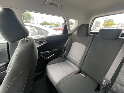 Used 2024 Kia Soul LX w/ Option Group 015 image 39