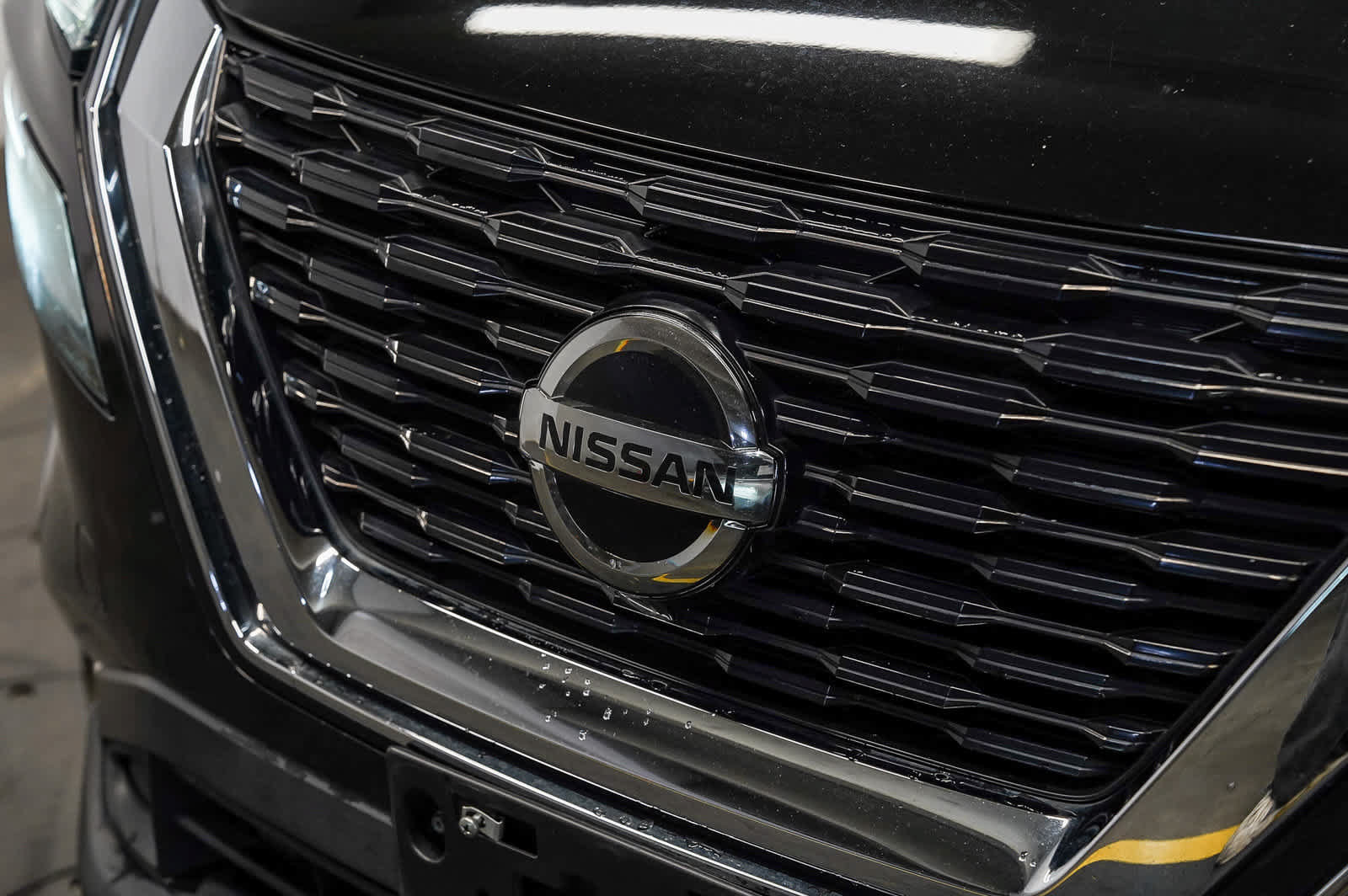 Used 2021 Nissan Rogue S FWD image 8