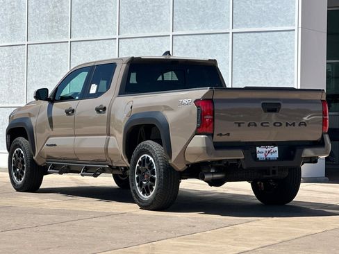 New 2026 Toyota Tacoma TRD Off-Road AWD/4WD image 6