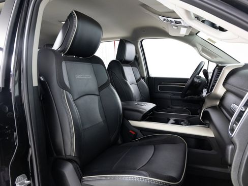 Used 2024 RAM 2500 Laramie image 24