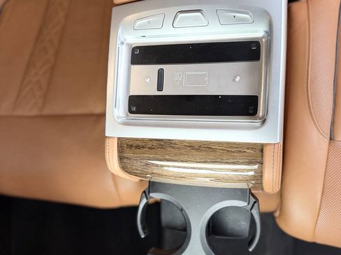 Used 2019 BMW 740i xDrive w/ Executive Package AWD/4WD image 25