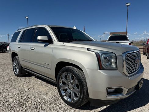 Used 2015 GMC Yukon Denali w/ Premium Package AWD/4WD image 1