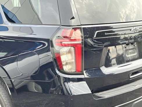 Used 2024 Chevrolet Tahoe RST w/ Luxury Package AWD/4WD image 3