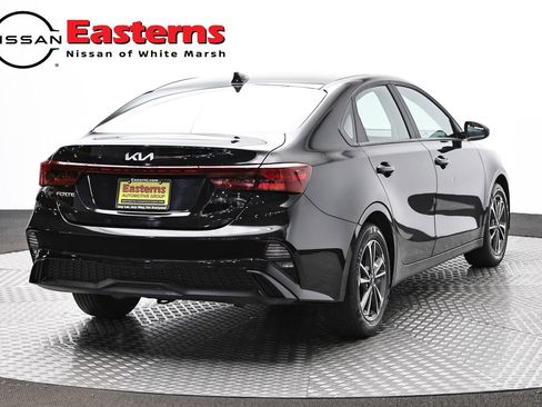 Used 2024 Kia Forte LXS FWD image 5