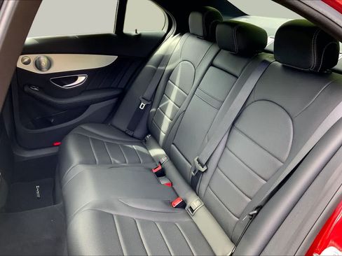 Used 2018 Mercedes-Benz C 300 4MATIC Sedan image 21