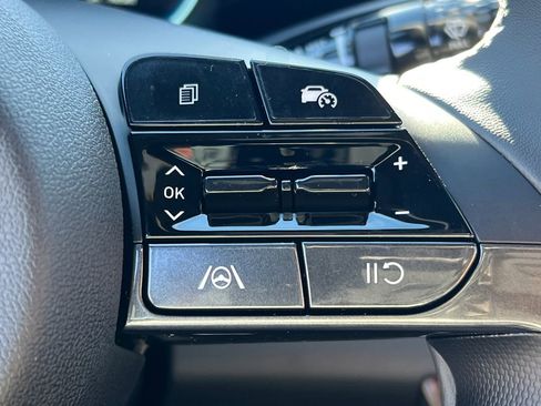 New 2026 Hyundai Elantra Sport image 25