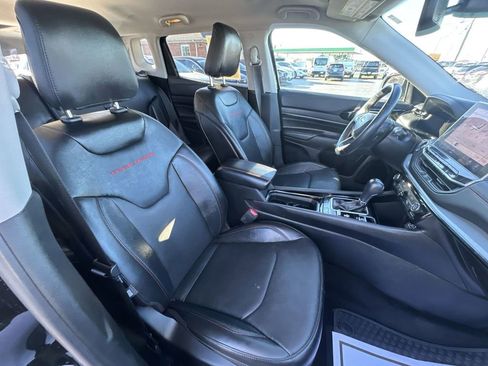 Used 2022 Jeep Compass Trailhawk w/ Trailhawk Elite Group image 24