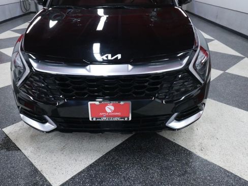 Used 2023 Kia Sportage SX FWD image 4