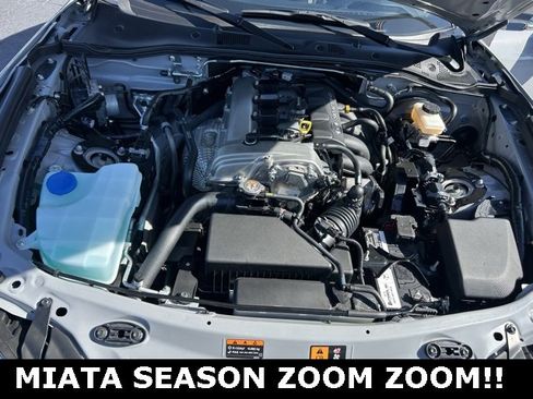 Used 2025 MAZDA MX-5 Miata RF Grand Touring image 11