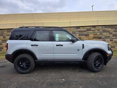 New 2026 Ford Bronco Sport Outer Banks w/ Sasquatch Outer Banks Package AWD/4WD image 2