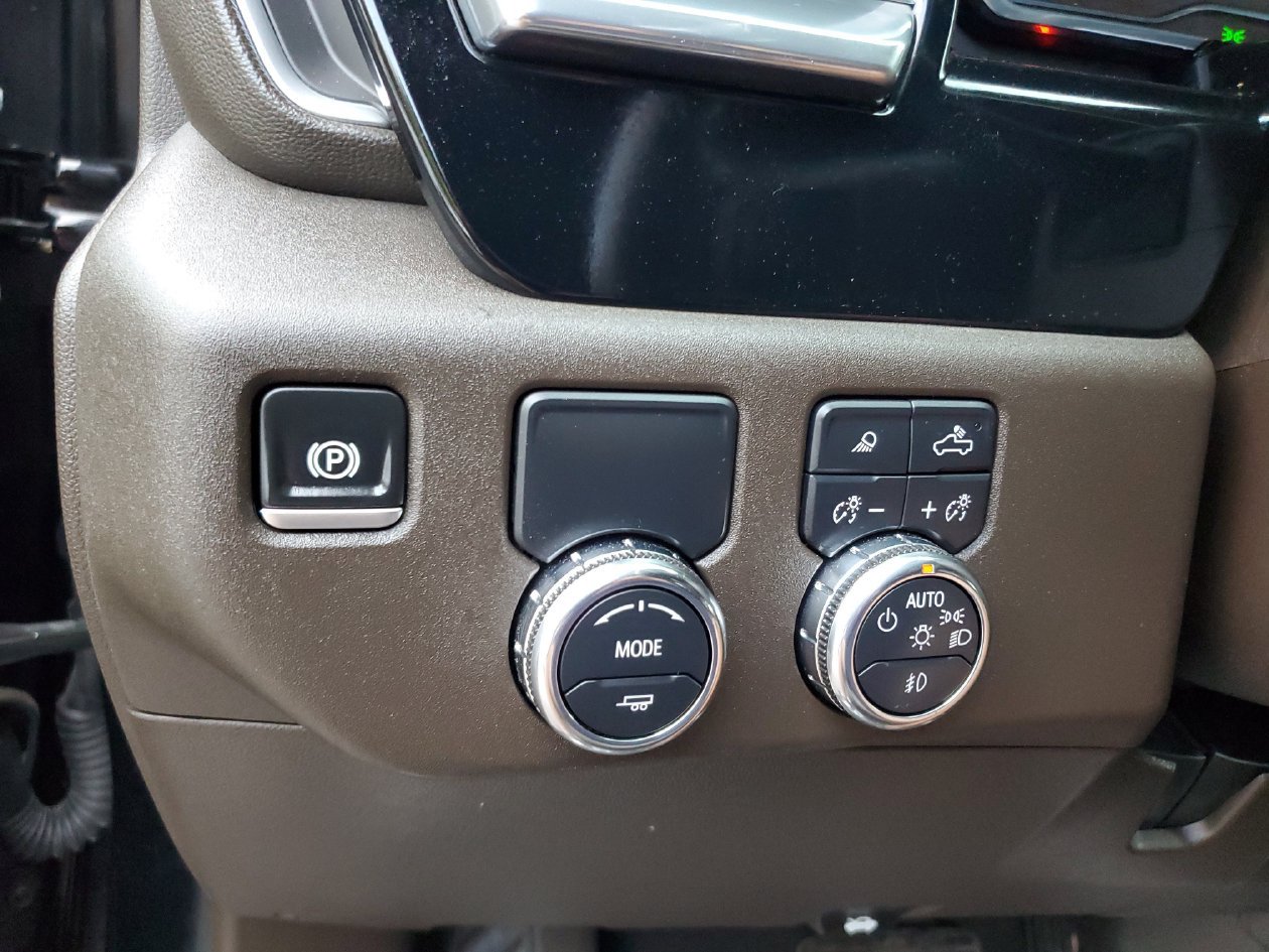 Used 2025 GMC Sierra 1500 SLT RWD image 30
