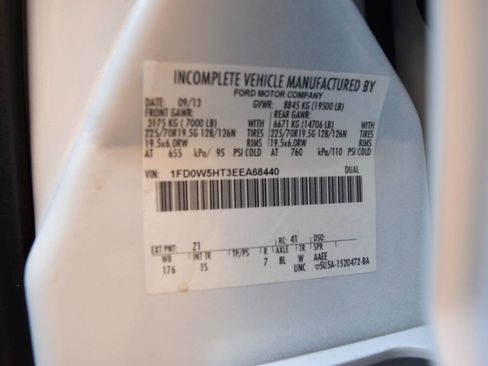 Used 2014 Ford F550 4x4 Crew Cab Super Duty image 27