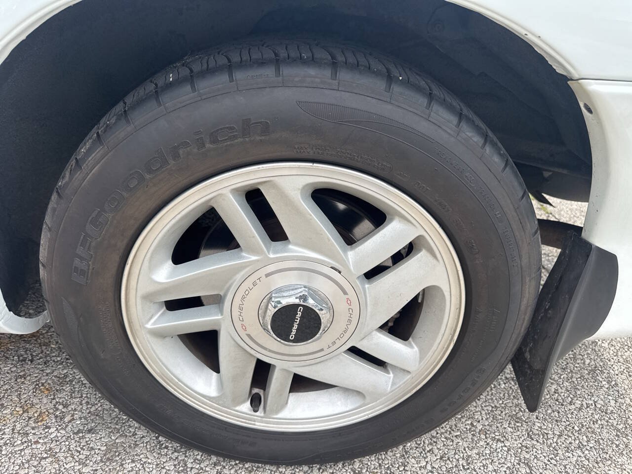 Used 1994 Chevrolet Camaro Z28 RWD image 22