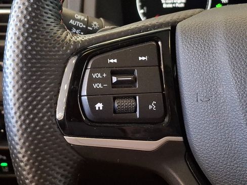 Used 2025 Honda Ridgeline Black Edition image 21