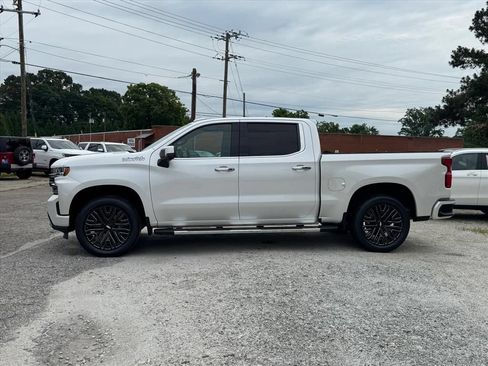 Used 2021 Chevrolet Silverado 1500 High Country w/ Technology Package RWD image 6