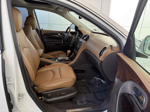 Used 2017 Buick Enclave Premium w/ Enclave Tuscan Edition image 58