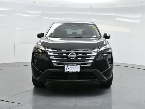 Used 2024 Nissan Rogue SV image 34