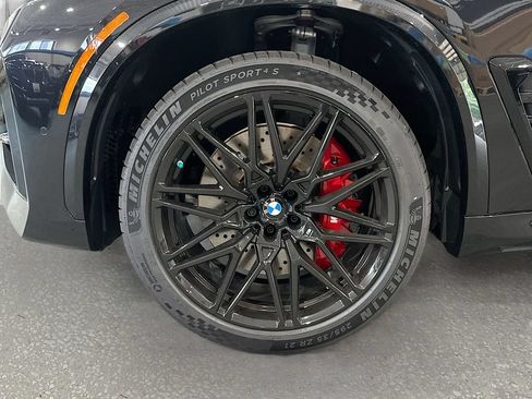 New 2026 BMW X5 M Competition w/ Executive Package AWD/4WD image 33