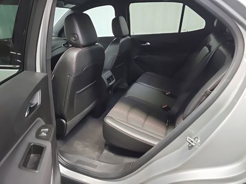 Used 2022 Chevrolet Equinox RS AWD/4WD image 30
