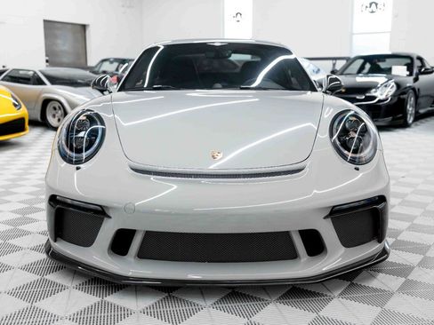 Used 2018 Porsche 911 GT3 RWD image 4