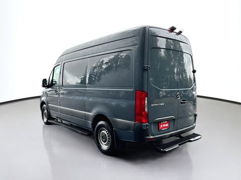 Used 2019 Mercedes-Benz Sprinter 144 image 3