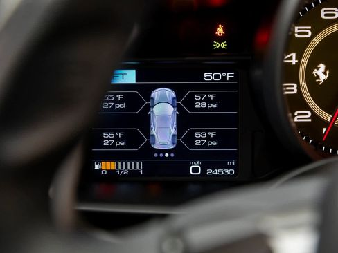 Used 2018 Ferrari 488 GTB image 34