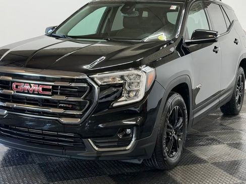 Used 2022 GMC Terrain AT4 AWD/4WD image 5
