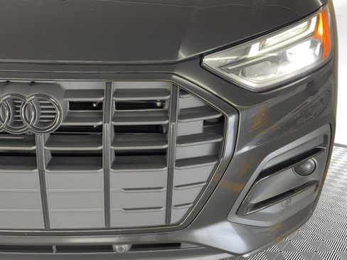 Used 2025 Audi Q5 2.0T Premium w/ Convenience Plus Package AWD/4WD image 11